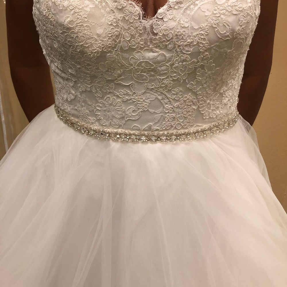 Brand New Wedding Dress Never worn with tags